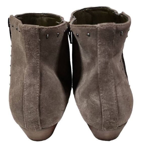 Marc Fisher Wanida Women's Taupe Suede Studded Ankle Booties Size 9M - Picture 8 of 10